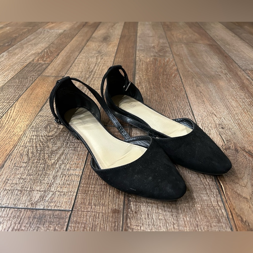 Black ana flats size 6.5